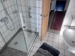VIE-Süchteln: Reihenmittelhaus mit Garten und Garage in Westausrichtung in gutem Zustand - OG Bad Dusche