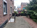 VIE-Dülken: Sanierungsbedürftige DHH mit Garage und Garten in ruhiger Wohnlage - Terrasse