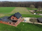 2-Familienhaus mit großem Grundstück - in Feldrandlage von Venheyde-Wegberg mit Nebengebäude. - Aufsicht Bild 1