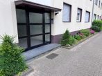 MG-Odenkirchen: Eigentumswohnung im 2. Obergeschoss, vermietet ohne Garage mit Gartennutzung - Hauseingang