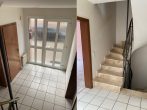 Kleine schöne Doppelhaushälfte mit Garage in Niederkrüchten - Haustüre-Diele-Treppe